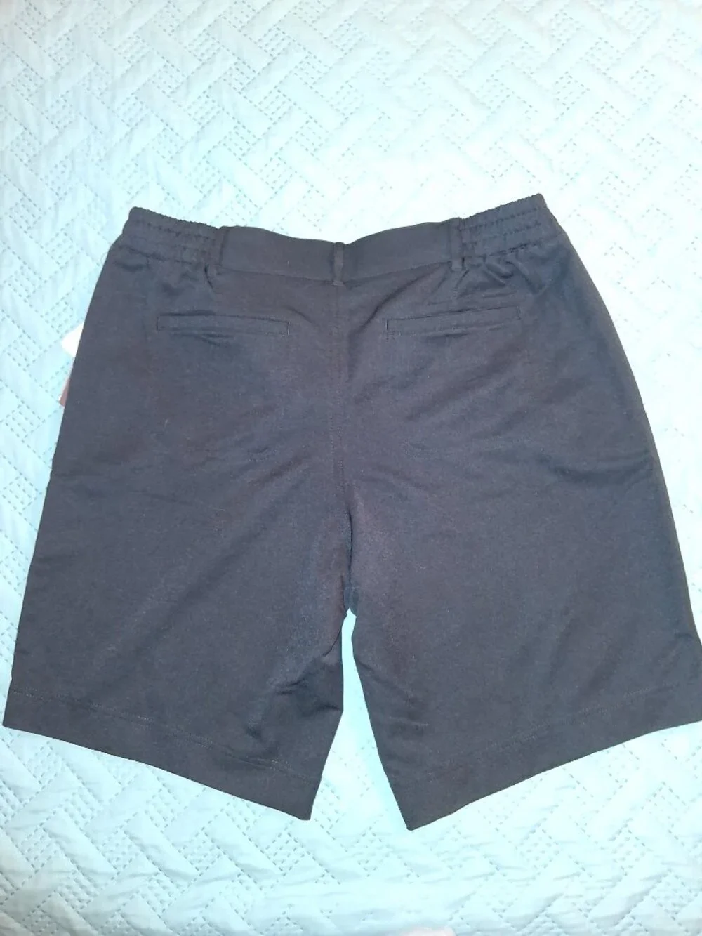 NEW 32 Degrees Black Women's Shorts-size M - Picture 2 of 7